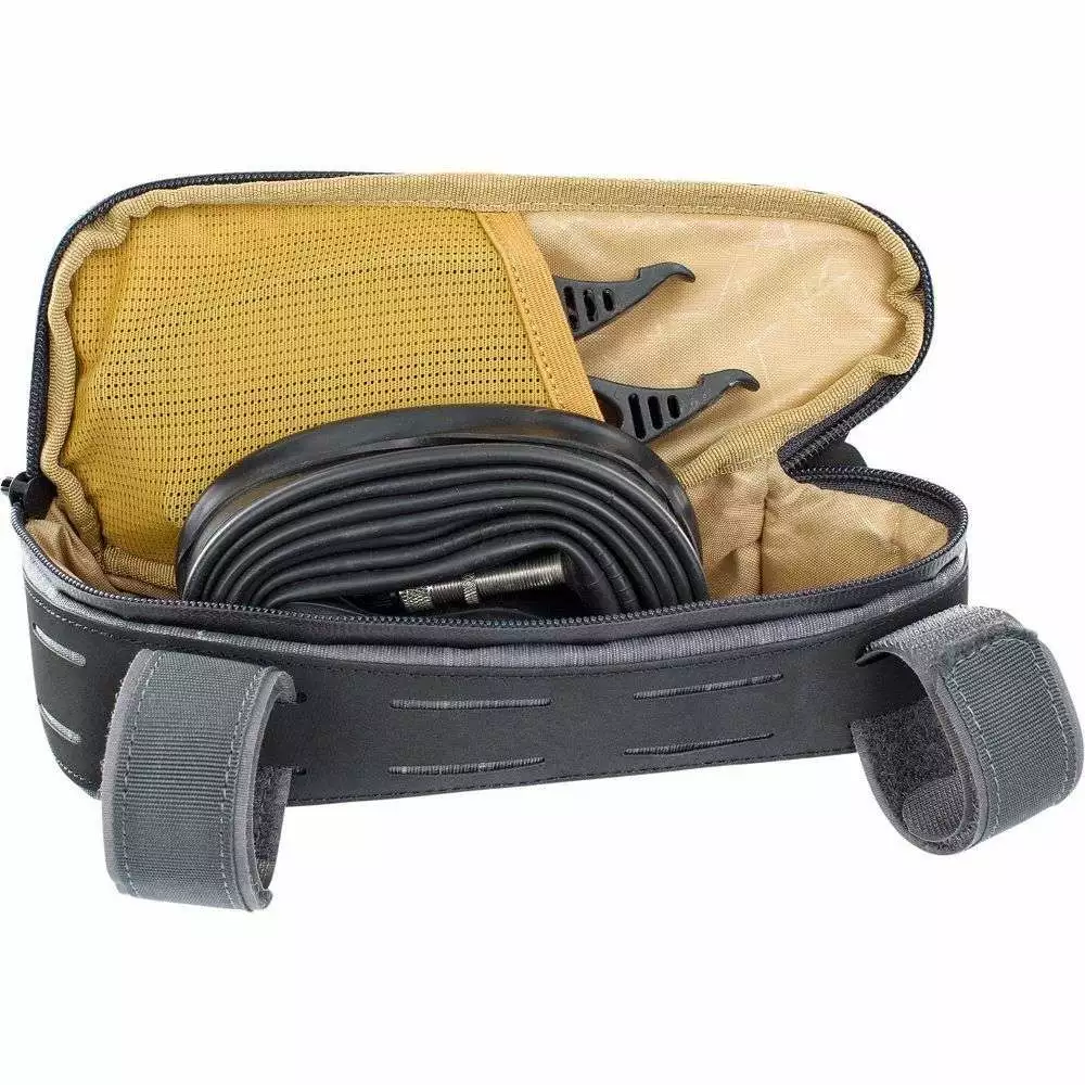 Evoc Multi Frame Pack Runkolaukku 6 Evoc Multi Frame Pack Runkolaukku - Image 4