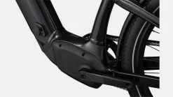 Specialized Turbo Como 5.0 -MAASTOPYÖRÄT myymälä 90422 30 COMO 50 CSTBLK SILREFL D5 MOTOR