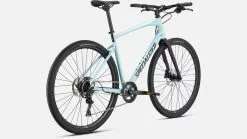 Specialized Sirrus X 2.0 -MAASTOPYÖRÄT myymälä 92422 80 SIRRUS X 20 ARCTBLU BLK BLKREFL RDSQ
