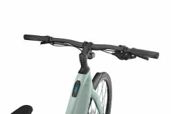 Specialized Vado SL 4.0 Step-Through EQ -MAASTOPYÖRÄT myymälä 93921 52 VADO SL 40 ST EQ WHTSGE BLKREFL D2 BAR