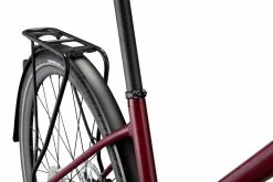 Specialized Vado SL 4.0 Step-Through EQ -MAASTOPYÖRÄT myymälä 93921 53 VADO SL 40 ST EQ RSBRY BLKREFL D4 STTT