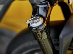 Trek Allant+ 5 Lowstep (2022) 18 Trek Allant+ 5 Lowstep (2022) -MAASTOPYÖRÄT myymälä AllantPlus5Lowstep 21 33127 A Alt8