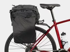 Bontrager MIK Utility Trunk Bag With Panniers 36,1L -MAASTOPYÖRÄT myymälä BontragerMIKUtilityTrunkWithPanniers 22739 A Alt3