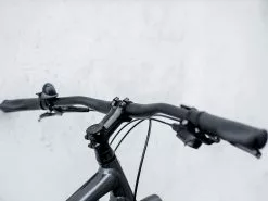 Trek District 4 Equipped (2023) 15 Trek District 4 Equipped (2023) -MAASTOPYÖRÄT myymälä District4Equipped 21 33497 A Alt8