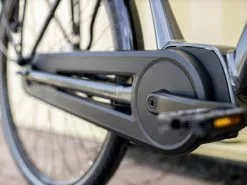 Trek District+ 1 (2023) -MAASTOPYÖRÄT myymälä DistrictPlus1 21 33478 A Alt6