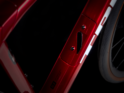 Trek Domane SL 6 Gen 4 AXS (2023) -MAASTOPYÖRÄT myymälä DomaneSL6eTap 23 36152 A Alt2 1