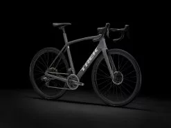 Trek Domane SL 7 ETap Gen 3 (2023) -MAASTOPYÖRÄT myymälä DomaneSL7eTap 21 32996 A Portrait 1