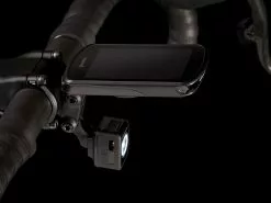 Trek Domane SLR 7 AXS Gen 4 (2023) 59 Trek Domane SLR 7 AXS Gen 4 (2023) -MAASTOPYÖRÄT myymälä DomaneSLR7eTap 23 37356 A Accessory1