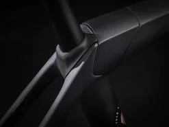 Trek Domane SLR 7 AXS Gen 4 (2023) 54 Trek Domane SLR 7 AXS Gen 4 (2023) -MAASTOPYÖRÄT myymälä DomaneSLR7eTap 23 37356 A Alt5