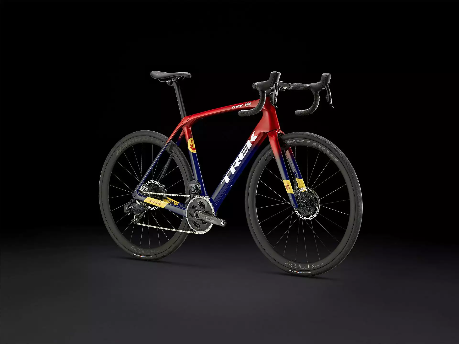 Trek Domane SLR 7 AXS Gen 4 (2023) 10 Trek Domane SLR 7 AXS Gen 4 (2023) - Image 8