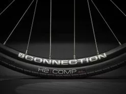 Trek FX 2 Disc (2023) -MAASTOPYÖRÄT myymälä FX2Disc 22 35003 D Alt7