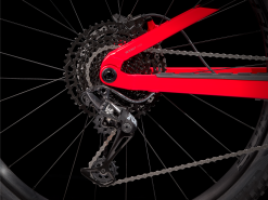 Trek Fuel EX 7 Gen 5 (2023) 18 Trek Fuel EX 7 Gen 5 (2023) -MAASTOPYÖRÄT myymälä FuelEX7NX 21 32884 A Alt1