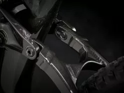 Trek Fuel EX 8 Gen 5 (2023) 31 Trek Fuel EX 8 Gen 5 (2023) -MAASTOPYÖRÄT myymälä FuelEX8XT 21 29457 A Alt5