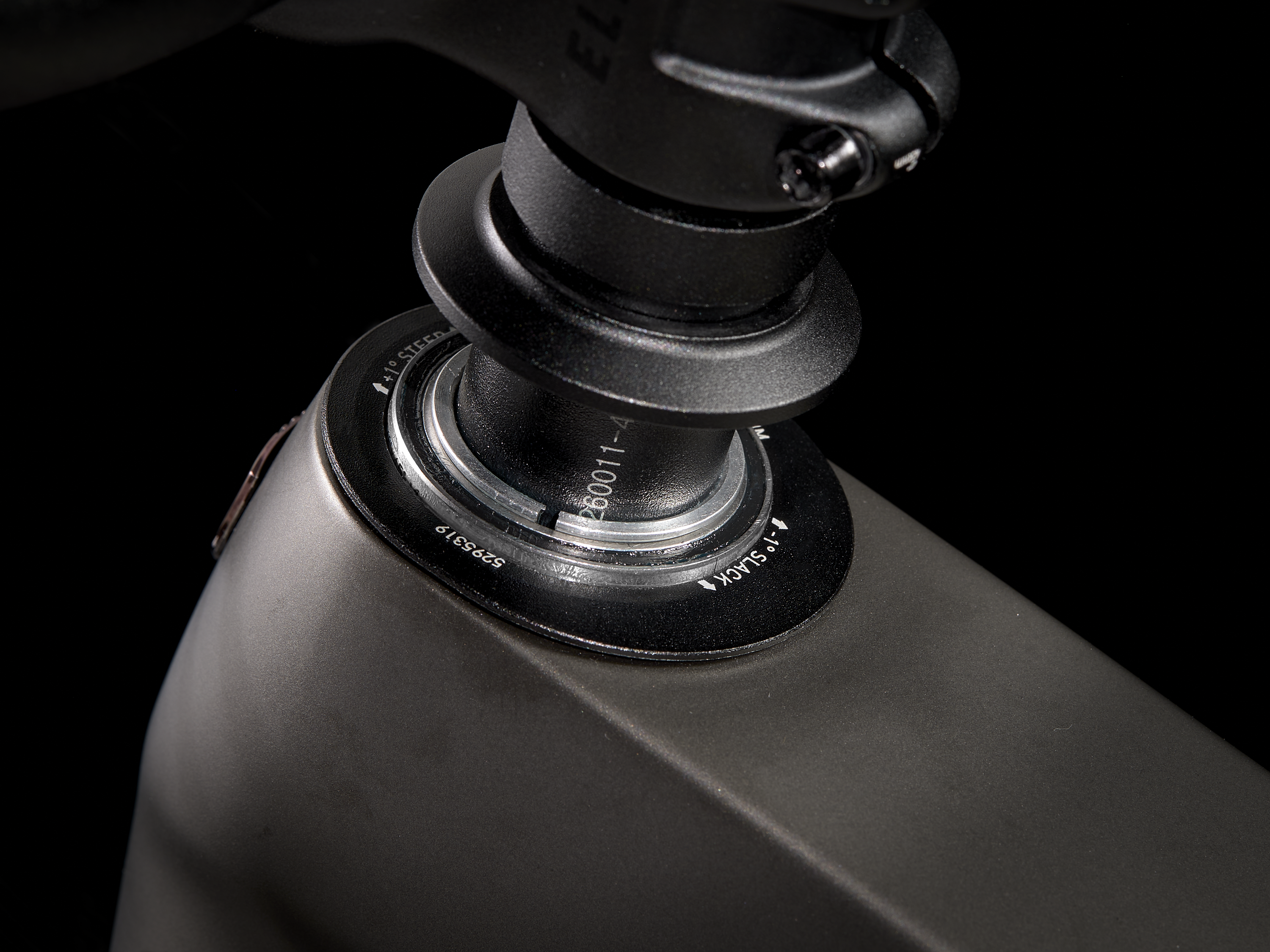 Trek Fuel EX 9.7 Gen 6 (2023) 9 Trek Fuel EX 9.7 Gen 6 (2023) - Image 7