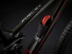 Trek Fuel EX 9.8 GX AXS Gen 5 (2023) -MAASTOPYÖRÄT myymälä FuelEX98GXAXS 21 35193 A Alt3