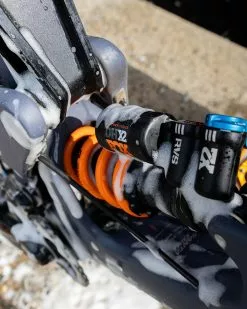 Peaty's LoamFoam Cleaner Pesuaine 13 Peaty's LoamFoam Cleaner Pesuaine -MAASTOPYÖRÄT myymälä LoamFoam6 2048x 04a04313 9414 4fdb 9cce 2475dccf1e91