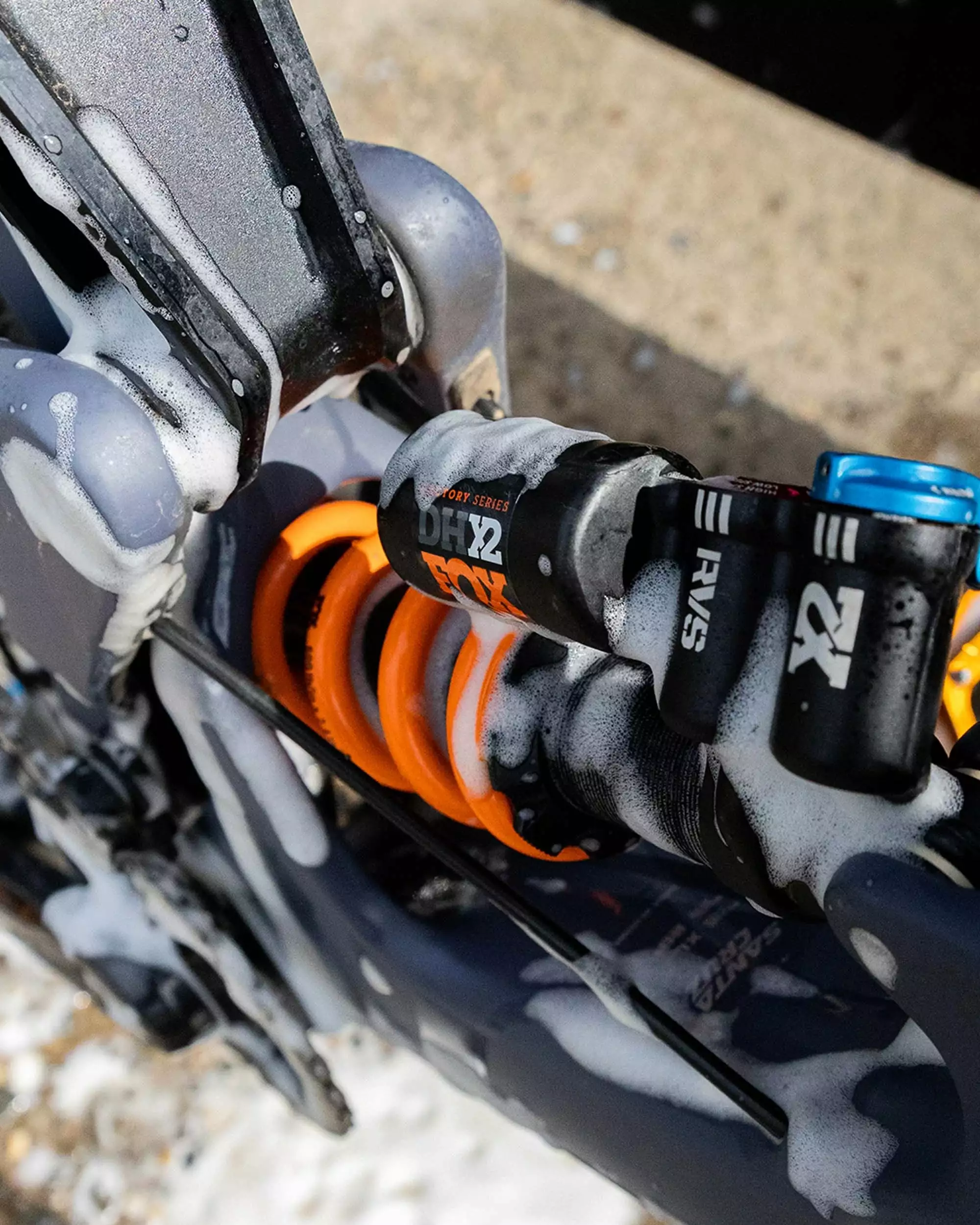 Peaty's LoamFoam Cleaner Pesuaine 5 Peaty's LoamFoam Cleaner Pesuaine - Image 3