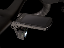 Trek Madone SLR 9 ETap Gen 7 (2023) 31 Trek Madone SLR 9 ETap Gen 7 (2023) -MAASTOPYÖRÄT myymälä MadoneSLR9eTap 23 37420 C Accessory2