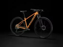 Trek Marlin 6 Gen 2 (2023) -MAASTOPYÖRÄT myymälä Marlin6 22 35066 B Portrait