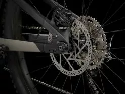 Trek Powerfly FS 4 500Wh Gen 2 (2023) -MAASTOPYÖRÄT myymälä PowerflyFS4 21 32759 A Alt7