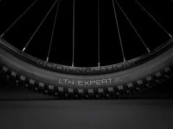 Trek Powerfly Sport 4 EQ (2022) -MAASTOPYÖRÄT myymälä PowerflySport4Equipped 21 32821 A Alt7