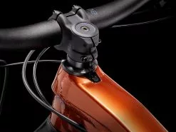 Trek Slash 8 (2023) -MAASTOPYÖRÄT myymälä Slash8GX 23 36731 A Alt6 1