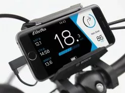 Electra Townie Path Go! 10D EQ Step-Thru (2022-2023) 37 Electra Townie Path Go! 10D EQ Step-Thru (2022-2023) -MAASTOPYÖRÄT myymälä TowniePathGo10DStepthru 21 26950 A Accessory1