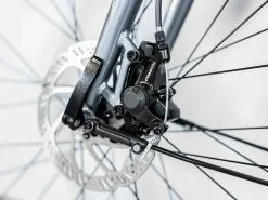 Trek Verve 1 Equipped (2023) 22 Trek Verve 1 Equipped (2023) -MAASTOPYÖRÄT myymälä Verve1Equipped 23 36999 A Alt2