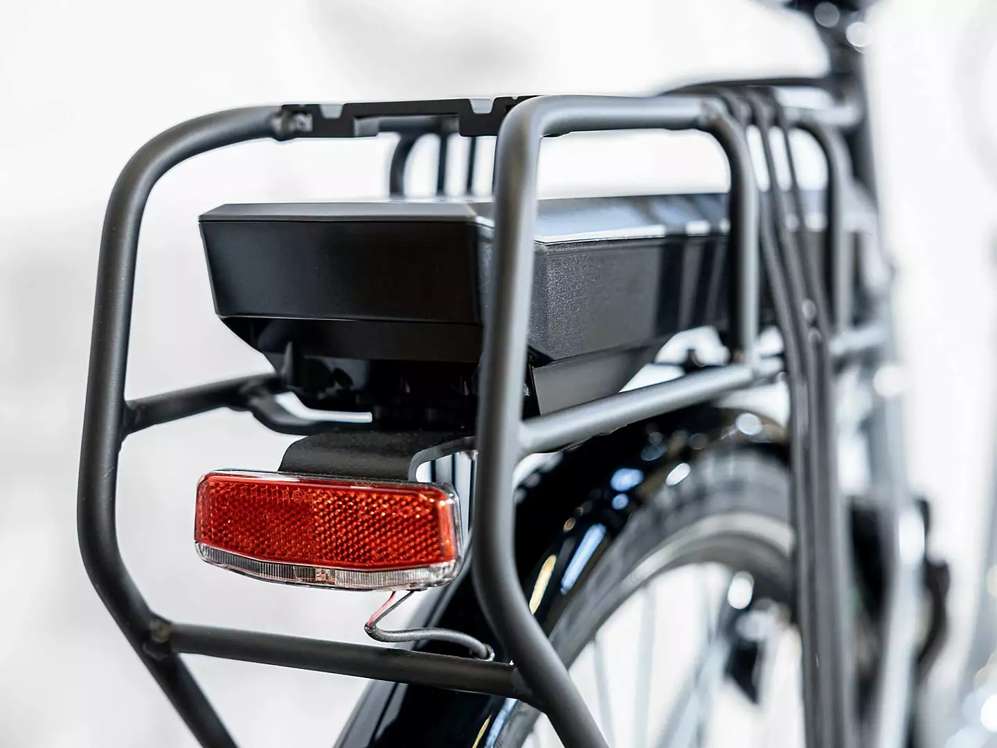 Trek Verve+ 1 Lowstep (2023) 15 Trek Verve+ 1 Lowstep (2023) - Image 13