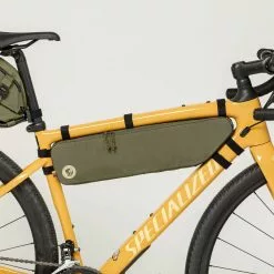 Specialized Fjällräven Runkolaukku 14 Specialized Fjällräven Runkolaukku -MAASTOPYÖRÄT myymälä s f frame bag m 23240 620 a main fjr