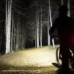 Fenix BC30R V2 1800lm Etuvalo -MAASTOPYÖRÄT myymälä unnamed 62c8acfc c520 4faa aaf9 ccfee876e548