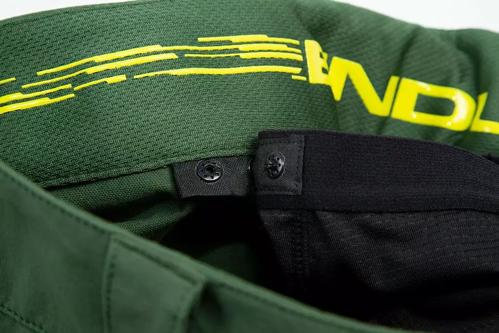 Endura SingleTrack Trouser II Pyöräilyhousut 10 Endura SingleTrack Trouser II Pyöräilyhousut - Image 8